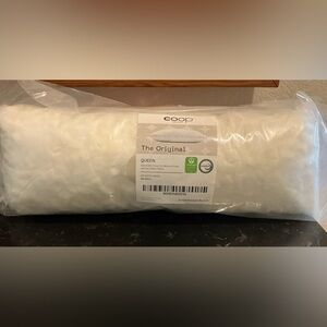 Coop Sleep Goods Oomph Pillow Fill /Premium Adjustable Shredded‎ Memory Foam NEW